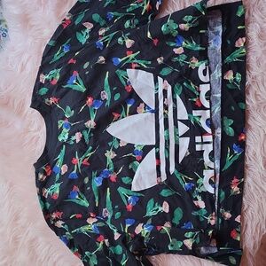 adidas floral cropped tee size XL